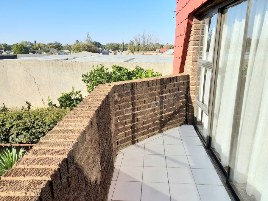 4 Bedroom Property for Sale in Riebeeckstad Free State